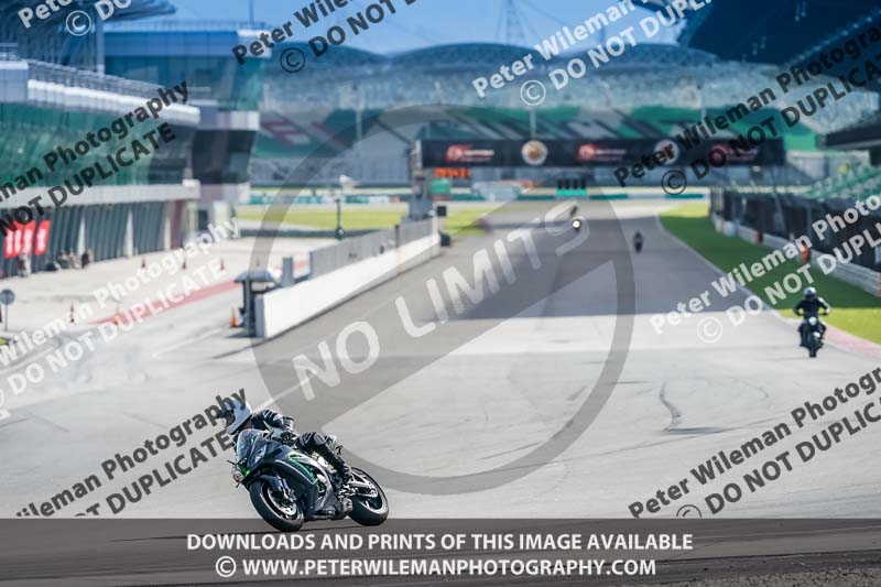 Sepang;event digital images;motorbikes;no limits;peter wileman photography;trackday;trackday digital images